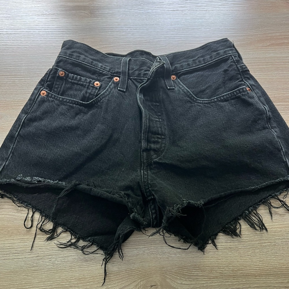 Women’s Levi 501 Shorts